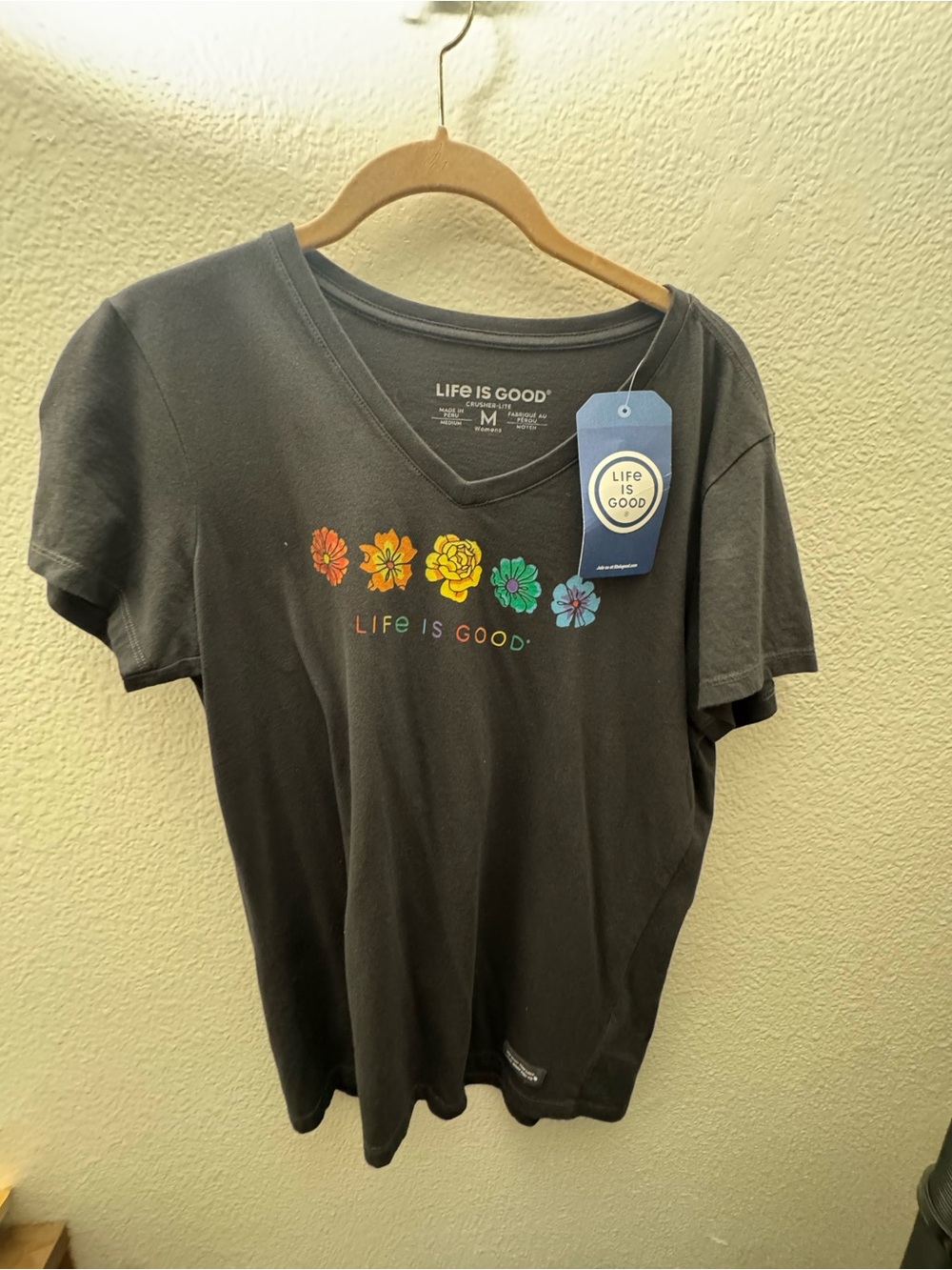 Life Is Good Black V-Neck Tee with Rainbow Flower Row Medium